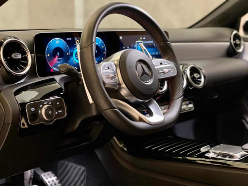 Mercedes A250 2.0 Cgi Launch Edition 2019 14.000km Com Teto