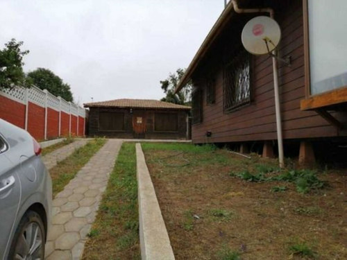 Vendo Casa De 2 Pisos En El Quisco Norte, Con Una Cabaña