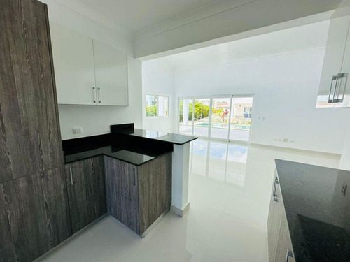Vendo Casa En Punta Cana
