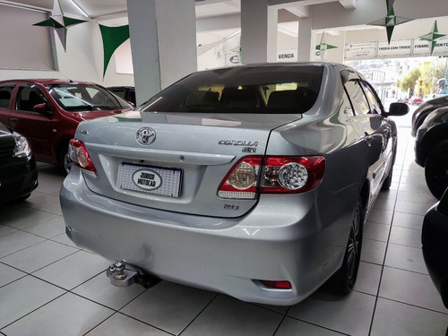 Imagem 6 de 15 de Toyota Corolla 2.0 Xei Aut. Prata 2013 Flex