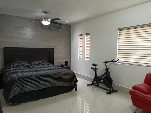 Casa En Venta Colonia Cima Del Bosque Zona Cumbres Monterrey