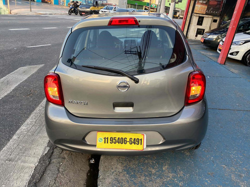 Nissan March 2015 1.0 5p