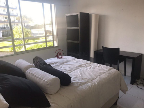 Imagen 6 de 12 de Apto. En Edificio Con Muy Buenos Servicios! - Punta Del Este Pinares