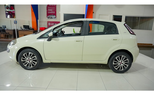 Fiat Punto 1.6 ESSENCE 16V FLEX 4P AUTOMATIZADO
