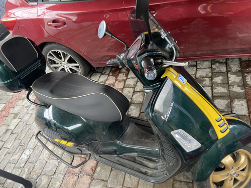 Vespa 300 Gts Súper; Único Dueño. Abs Control De Tracción