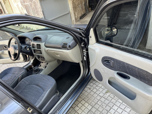 Renault Clio 1.6 Expression