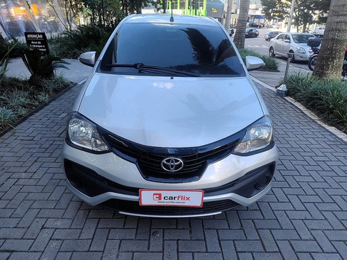 Toyota Etios 1.5 X PLUS 16V FLEX 4P MANUAL