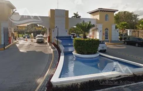 Casa En Renta En  Villa Magna Cancun 4 Recamaras Amueblada N-kny5555