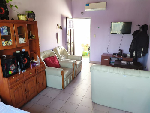 Imagen 3 de 17 de Ph 3 Ambientes Con Dos Patios