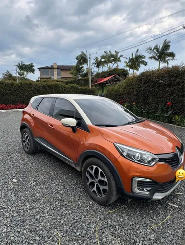 Renault Captur 2.0 Intens Automática