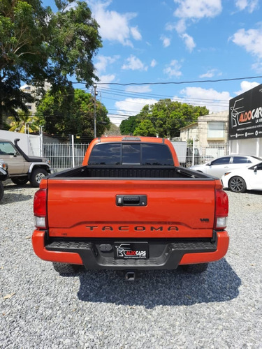 Imagen 2 de 9 de Toyota Tacoma Trd
