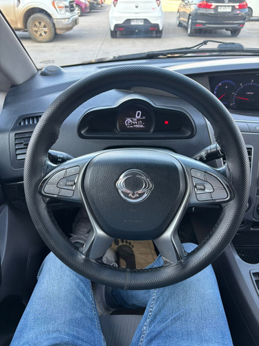 SsangYong Stavic Mt 4x2