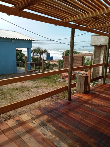 Imagen 11 de 14 de Alquilo Cabaña El Pescador Frente Playa Rivero -4/personas