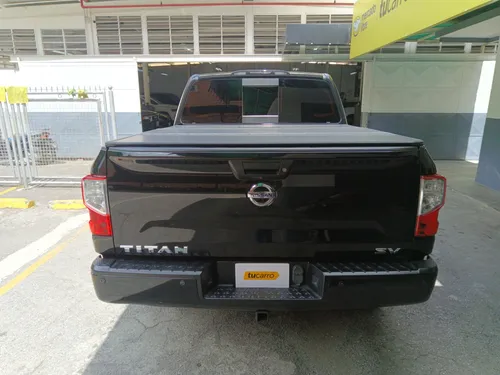 Nissan Tittan Sv 2017 4x2