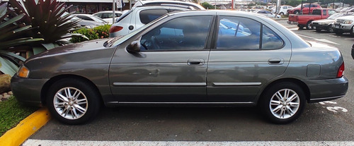 Imagen 2 de 7 de Nissan Sentra B15 B15