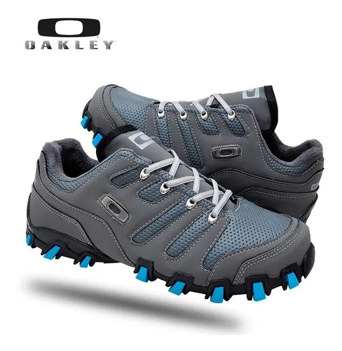 Tenis Oakley Caveirão Original Tamanho 40 - Sapatos Tênis de Homen Oakley Cinza-escuro com o Melhores Preços no Mercado Livre Brasil
