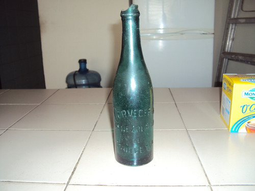 Botella Antigua De Cerveza Maiquetia. Año 1913.