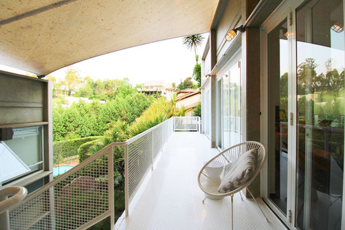 Tamboré 01 | Casa Rodeada Por Verde | Locação | 3 Dormitórios, Sendo 2 Suítes | Arquitetura Moderna - Cnc1355-2
