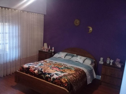 Casa De 145 M2 Cub. 3 Amb Con Cochera. Patio. Jardin. * Villa Lynch