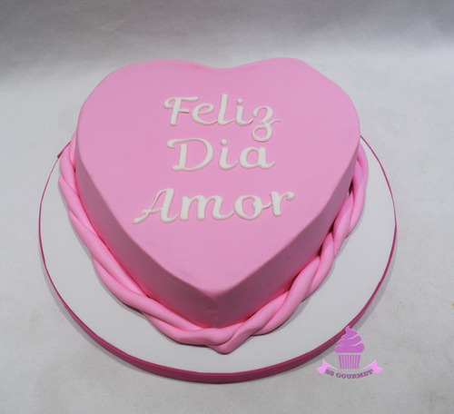 Torta Corazon Rojo Aniversario - San Valentin Personalizada