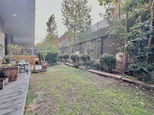 Depto En Venta Con Patio De 2 Dorm. En Ñuñoa