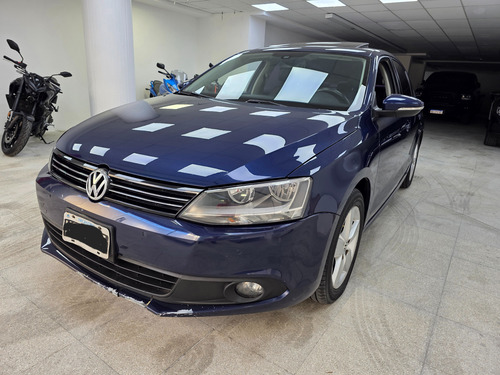 Volkswagen Vento 2.5 Luxury Tiptronic 170cv