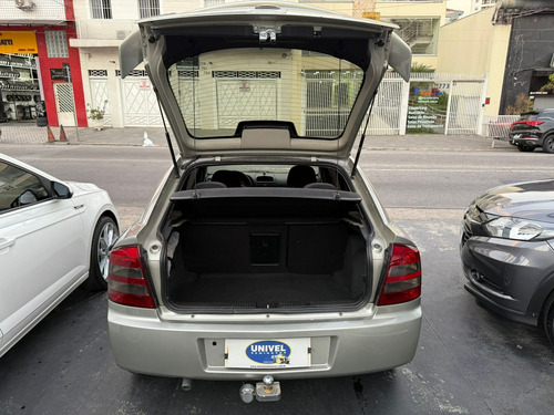 Chevrolet Astra 2.0 Advantage Flex Power 5p 133 hp