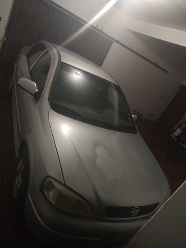 Chevrolet Astra Sedan 2002 1.8 Sedan 4p