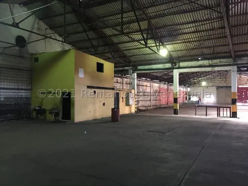 Galpón En Venta, Catia