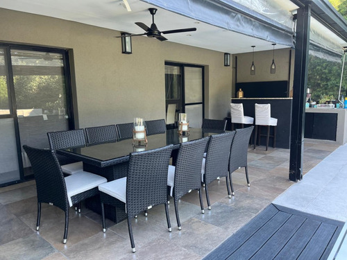Alquiler Anual Impecable Casa En Barrio Cerrado