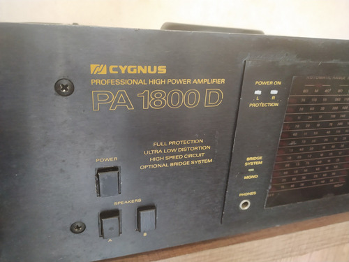 Amplificador Cygnus Pa1800dnão Polyvox Gradiente.