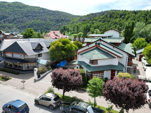 Complejo De Cabañas En Venta, Pleno Centro De San Martin De Los Andes