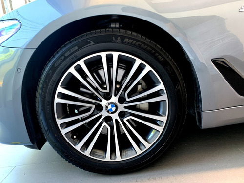 Imagen 7 de 8 de Bmw 530i