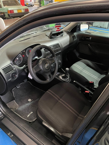 Imagen 6 de 12 de Volkswagen Jetta 2.0 Clásico