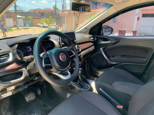 Fiat Cronos 1.8 E.TORQ FLEX PRECISION AT6