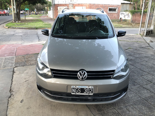 Volkswagen Suran 1.6 Trendline 11b