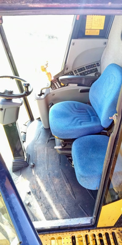 Colheitadeira New Holland - Tc 5070