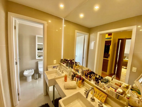 Imagem 14 de 26 de Apartamento À Venda Em Alphaville | Edifício Madison 258 M² | 4 Suítes | Varanda Gourmet | Vista Livre Pro Lago | - Cncl1125
