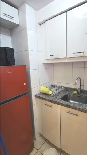 Bonito Y Funcional, Con Excelente Ubicación En Recoleta