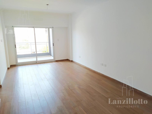 Imagen 5 de 21 de Departamento - Lanús Este