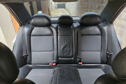 Imagen 11 de 16 de Peugoet 406 Hdi Xs Premium
