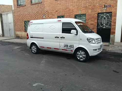 Dfsk Eq5025 1.2 Van Carga Servicio Público