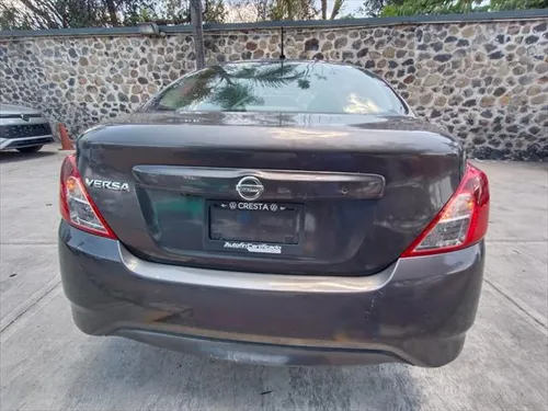 Nissan Versa 1.6 Advance Mt
