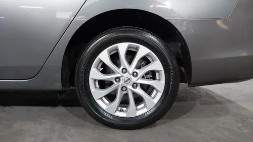 Nissan Sentra 1.8 Sense