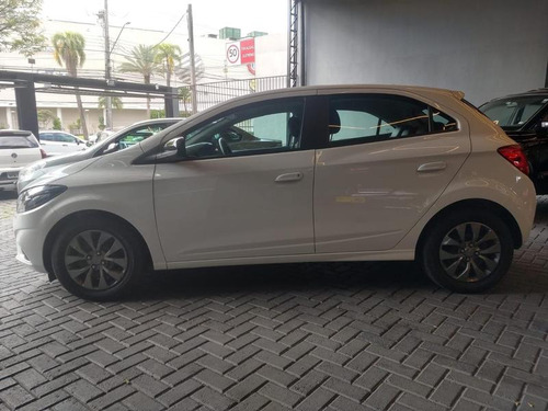 Chevrolet Onix Joy Hatch 1.0 8v Black Edition Flex Mec.