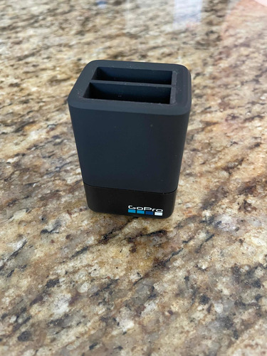 Imagen 1 de 3 de Gopro Cargador Dual Hero8