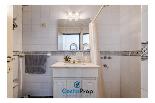 Imagen 10 de 23 de Apto Crédito Bancor * Impecable Casa 4 Dorm * Parque Vélez Sarsfield