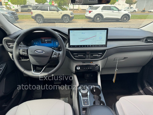 Ford Escape Platinum