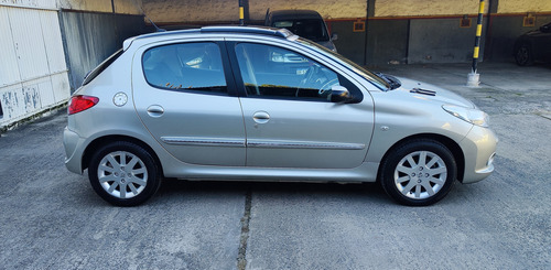 Peugeot 207 1.6 Feline 106cv Tiptronic