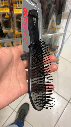 Escova Pra Desembaraçar Cabelos Loiros Cor Preto